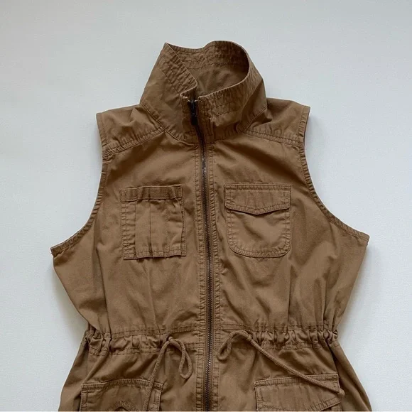 Old Navy 100% Cotton Tan Zip Front Utility Vest,  with Pockets and Tie Waist - Picture 3 of 6